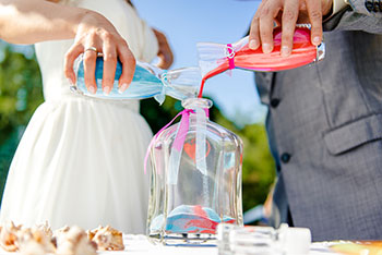 Traditional vows vs. unique unity ceremonies image